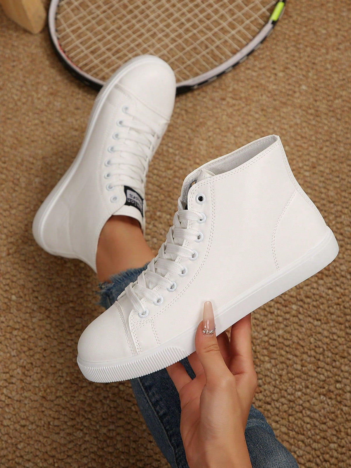 Tênis Casual Cano Alto Com Cadarço Ajustável